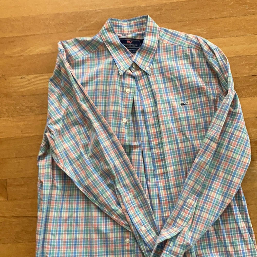 Preppy men’s button down